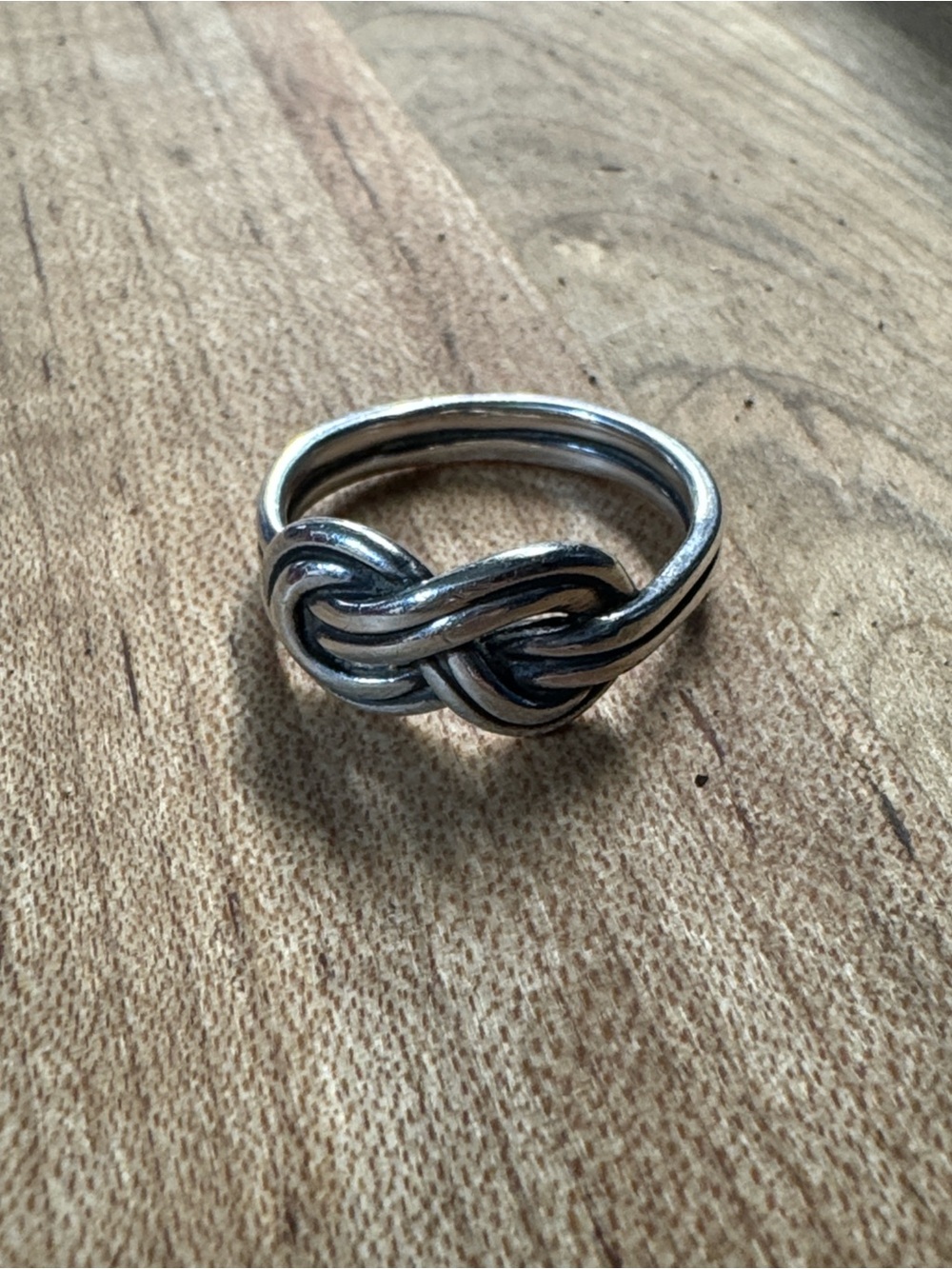 James Avery Retired True Loves Knot ring